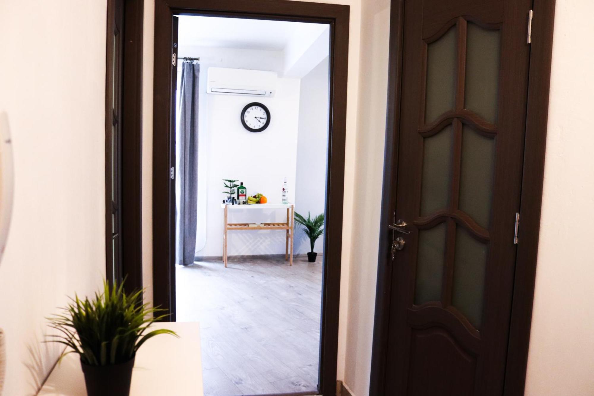 Scandinavian Style Apartment With Panoramic View Bucharest Luaran gambar