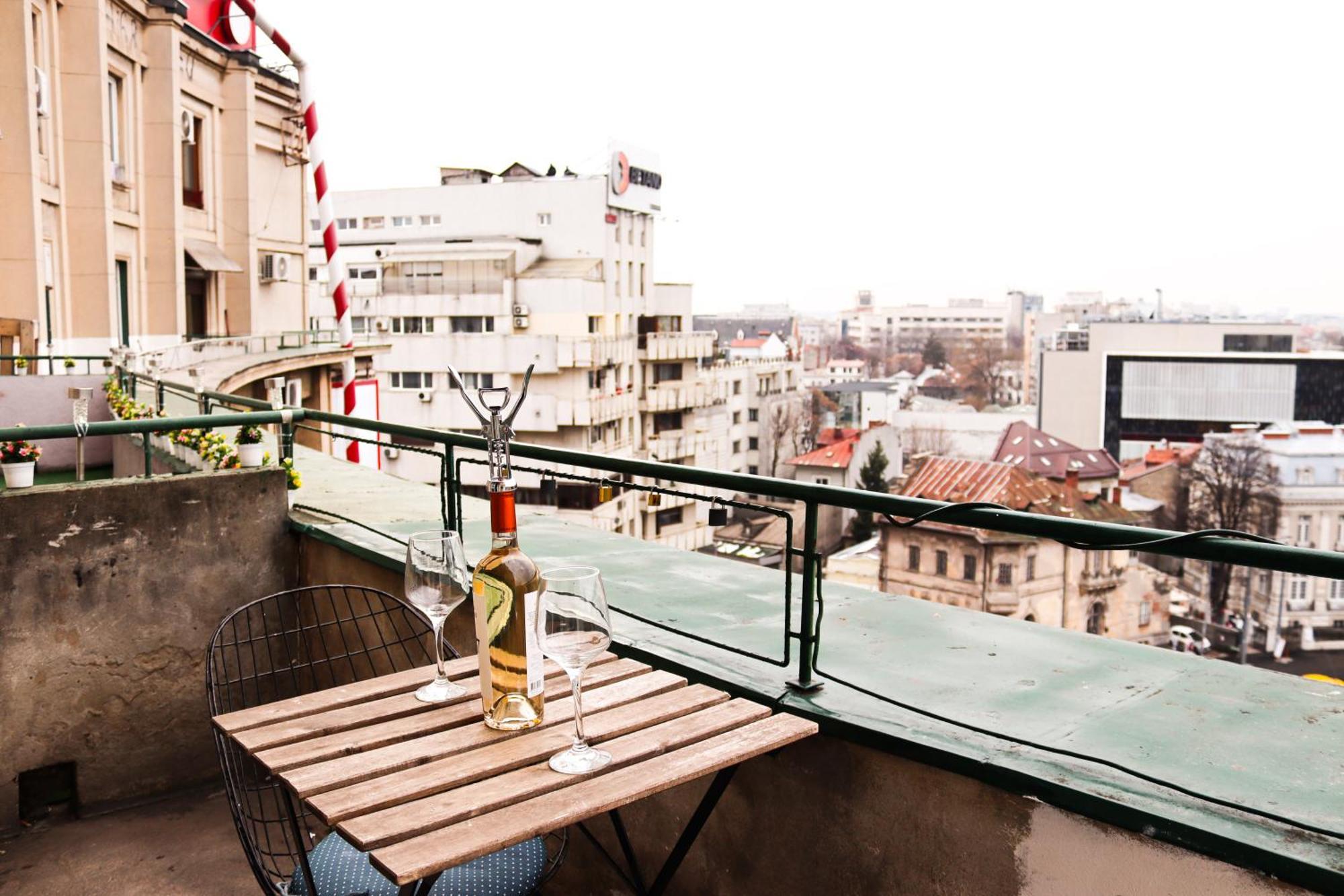 Scandinavian Style Apartment With Panoramic View Bucharest Luaran gambar