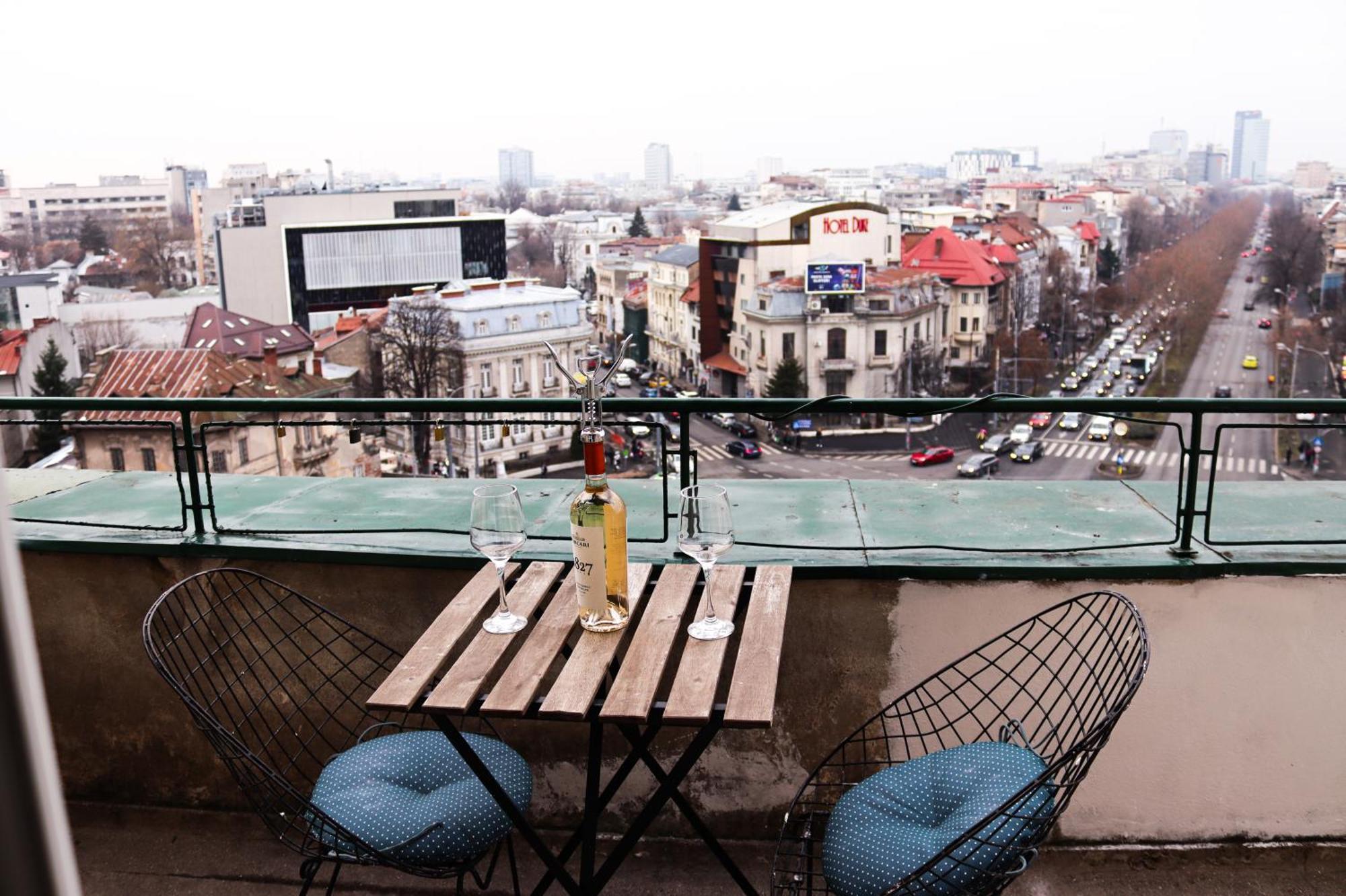 Scandinavian Style Apartment With Panoramic View Bucharest Luaran gambar